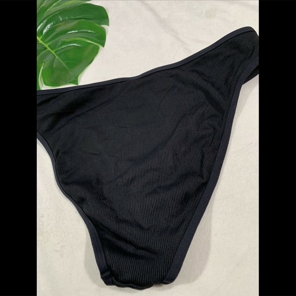 NWT $92 L Space‎ Fanning Bitsy Cut Bikini Bottoms in Black [SZ Large ] - Picture 10 of 12